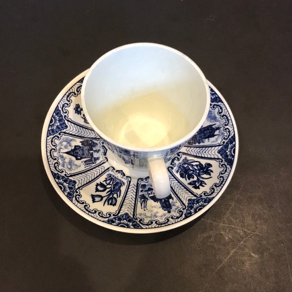 Royal Sphinx Maastricht fine China cup and plate - Picture 5 of 8